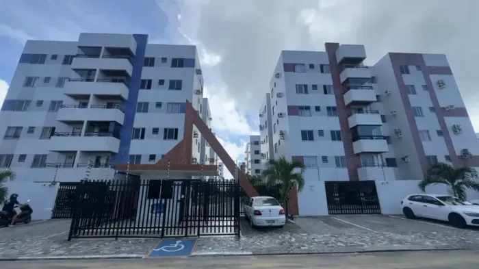 Apartamento com 98m² para alugar no Condomínio Residencial San Francisco - Coroa do Meio,