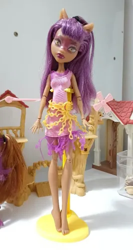 Boneca Monster High Clawdeen Haunted