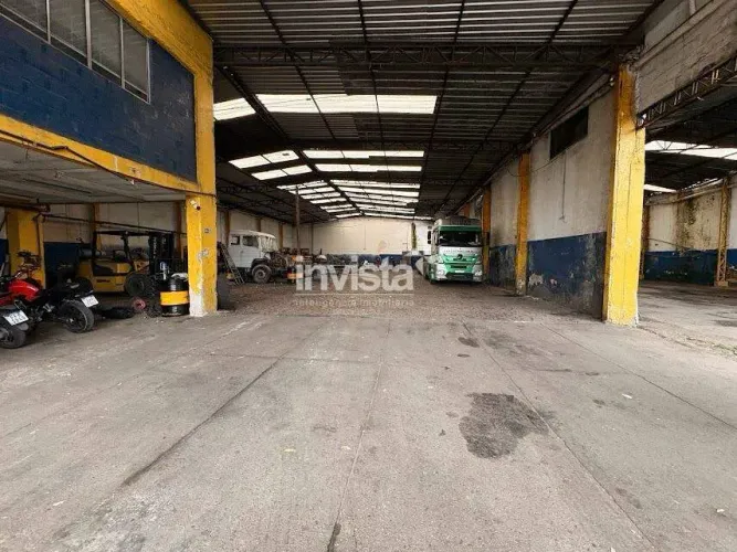 Galpão Comercial para Aluguel no Macuco, em Santos