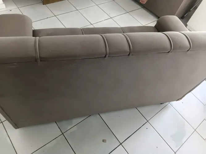 Sofá semi novo