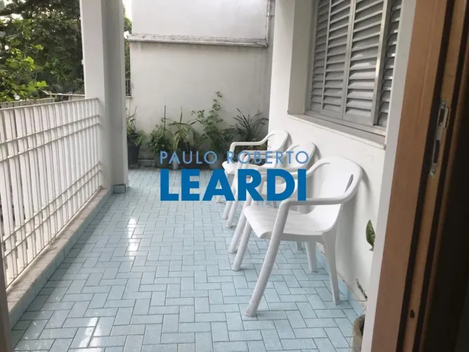 CASA ASSOBRADADA - VILA BEATRIZ - SP