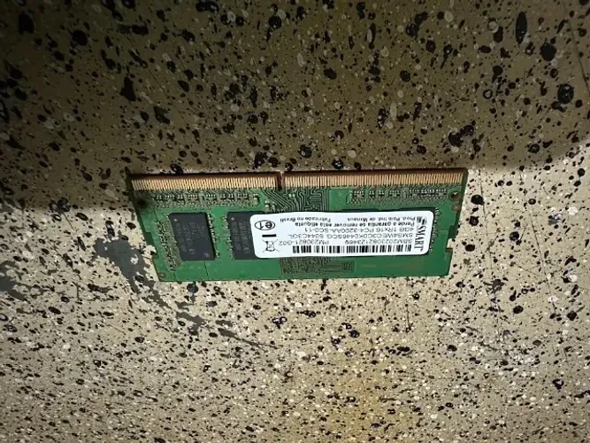 2x 4GB DDR4 para notebook