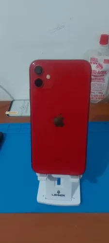 Iphone 11 (retirada de peça)