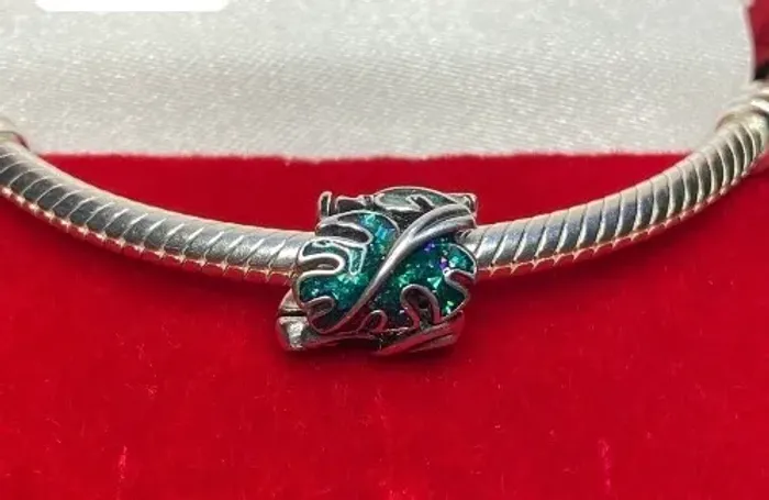 charm pandora prata folha monstera