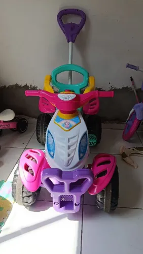 Quadriciclo infantil
