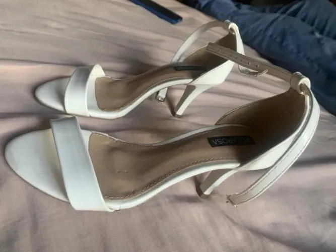 Salto Villarosa Tamanho 34