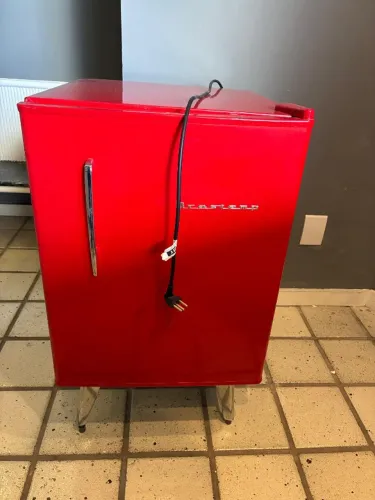 Frigobar Brastemp Retrô 76 Litros Classic Red