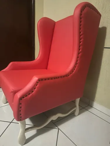 Lindas Poltronas Decorativas Vermelhas - Ótimo Estado