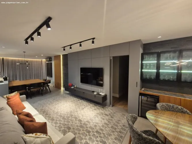 Apartamento para Locação em Florianópolis, Jurerê, 3 dormitórios, 3 suítes, 4 banheiros, 2