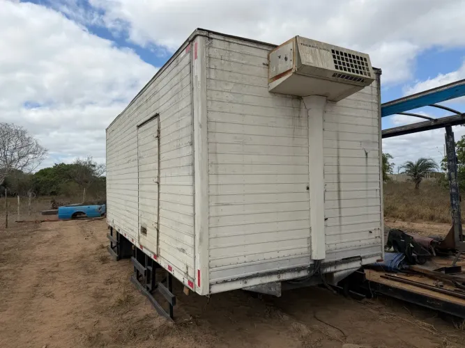 Baú isolado 7,20