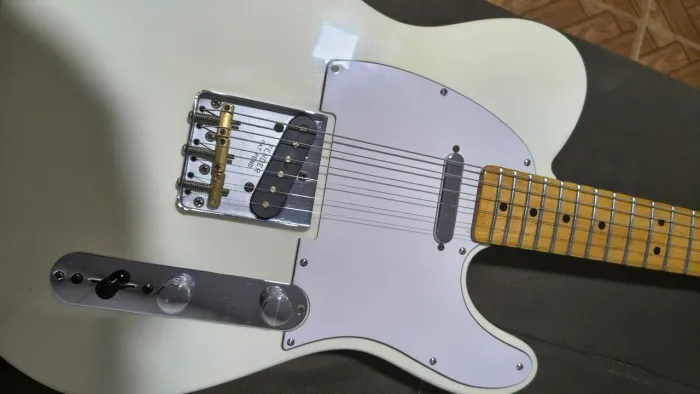 Guitarra Fender Telecaster Special Edition MIM ? 2016 ? Custom Branco