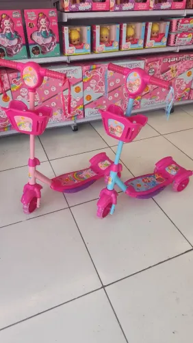 Patinete infantil em OFERTA - TEMOS LOJA FÍSICA 