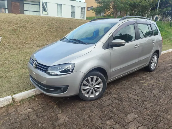 Volkswagen Spacefox Sportline/highline I Motion 1.6 2011
