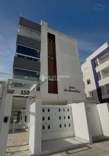 Apartamento com 2 quartos e 56m² à venda em Ingleses do Rio Vermelho, Florianópolis.