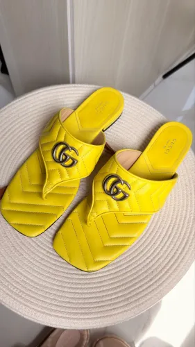 Sandália Gucci