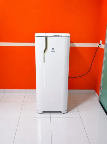 GELADEIRA ELECTROLUX 280 LITROS, FAÇO ENTREGA!!