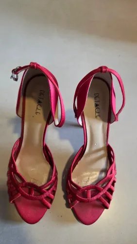 Sapato festa vermelho forrado
