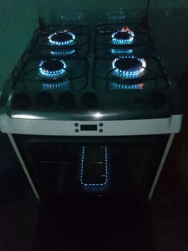 Fogão eletrolux 4bocas em perfeito estado de funcionamento