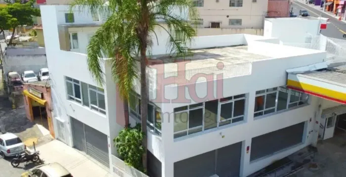 Loja com cobertura, elevador e alto potencial comercial 833m² - Santana