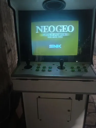 Vendo fliperama multijogos funcionando perfeitamente 