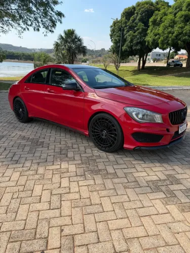 Mercedes-Benz CLA-250 Sport 4matic 2.0 16V 211cv Aut. 2015