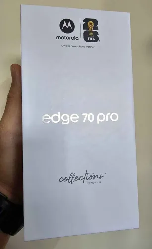 MOTO EDGE 70 PRO 512GB (*ACEITO TROCAS*) NOVO NOTA FISCAL 1 ANO DE GARANTIA DA CLARO