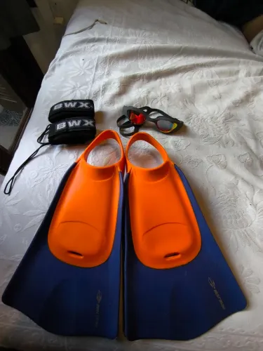Kit Pé de Pato Mormaii XL + Leash BWX + Óculos