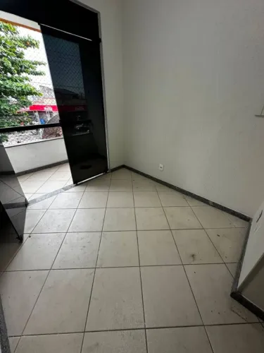Apartamento Para Alugar Com 2/4 - Bairro Ponto Novo