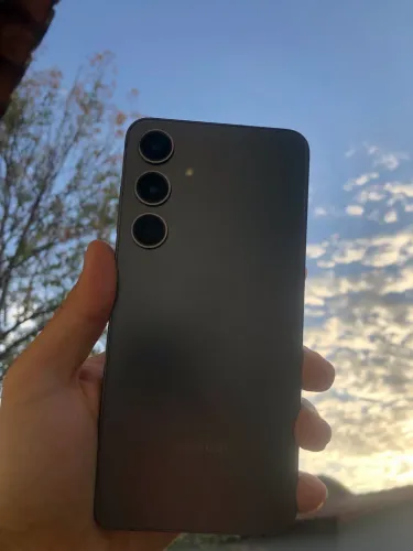 Samsung S24+ ( Leia a descrição)