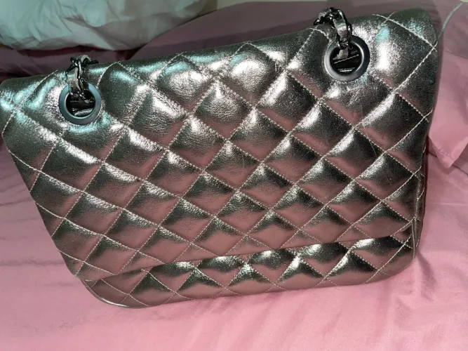 Bolsa de couro italiana metalizada 