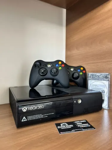 Xbox 360 Super Slim Desbloqueado!! HD COM JOGOS (Aceito Cartão)
