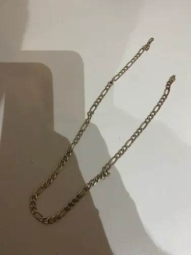 Corrente de prata
