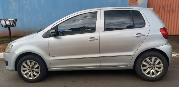 Volkswagen Fox 1.0 MI Total Flex 8V 5P 2011