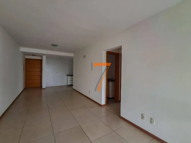 Apartamento com 3 dormitórios para alugar, 100 m² por R$ 7.421,42/mês - Abraão - Florianóp