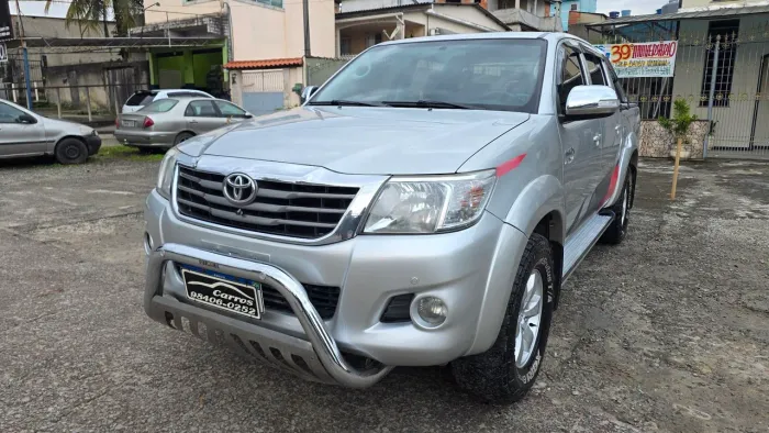 Toyota Hilux CD SRV 4X4 2.7 Flex 16V Aut. 2013