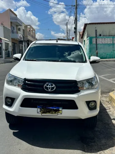 Toyota Hilux CD 4X4 2.8 Diesel Mec. 2017