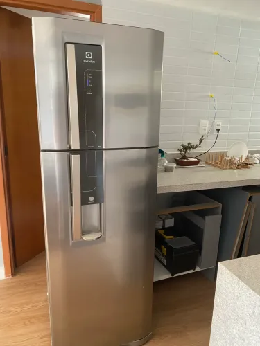 Geladeira Electrolux Inox 380L Frost Free - Funcionando Perfeitamente