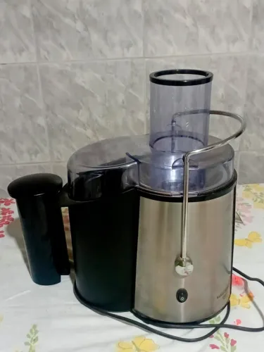 Espremedor de frutas em Inox Mellerware - Semi Nova 