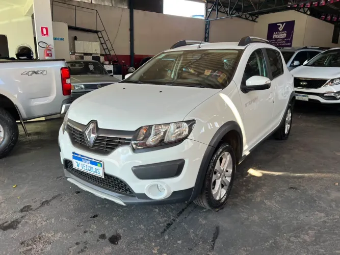 Renault Sandero Step. Easy R H-power 1.6 8V 2015