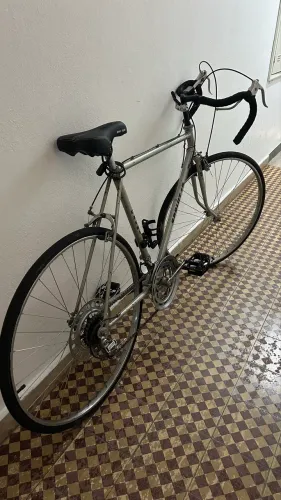 Raridade Vintage: Caloi 10 (1981) - Item de Colecionador!