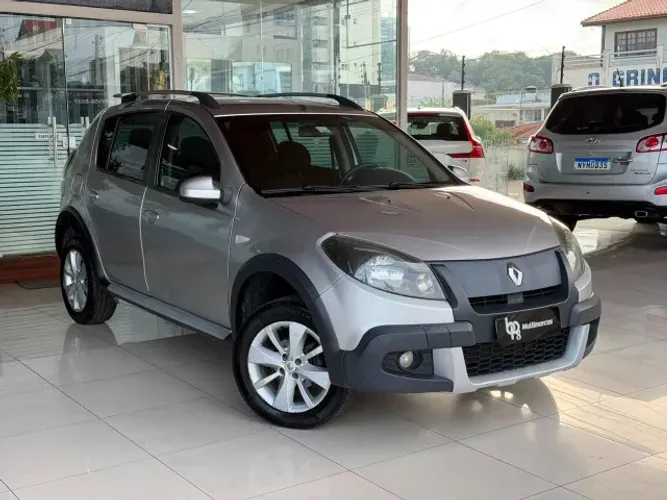Renault Sandero Stepway Hi-power 1.6 8V 5P 2014