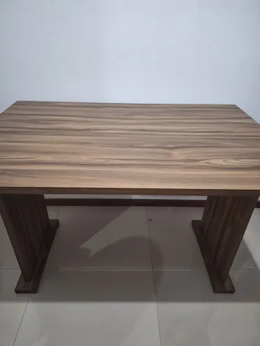 Mesa de Escritório