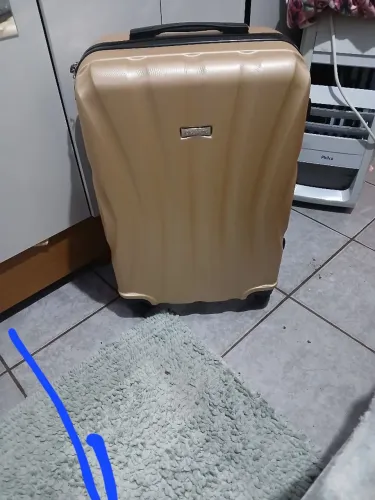Mala de viaguem mediaaa
