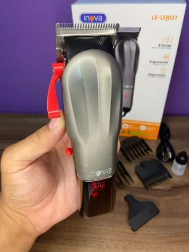 Máquina de Cortar Cabelo Inova LE-LFJ031