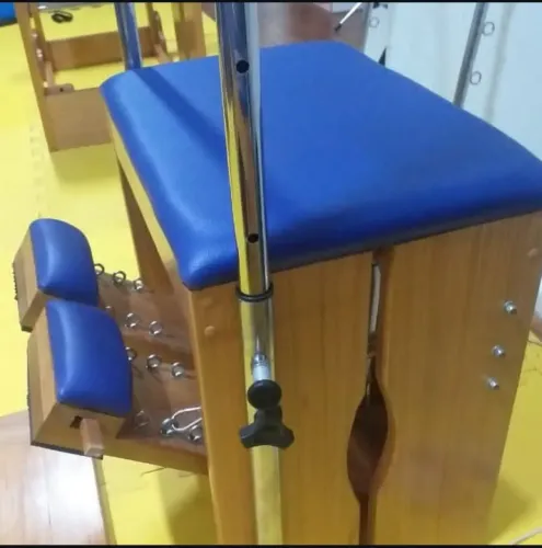 step Chaer pilate