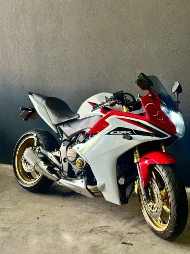 CBR 600F IPVA PAGO + TANQUE CHEIO