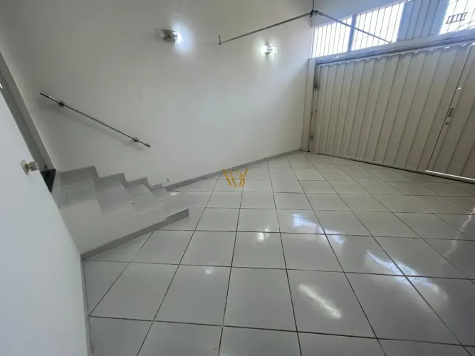 OPORTUNIDADE ÚNICA NA REGIÃO CENTRAL DE PIRACICABA ! ÓTIMA CASA RESIDENCIAL COM GRANDE POT