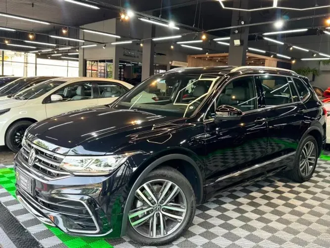 Volkswagen Tiguan Allspac R-line 300 TSI 2.0 2024