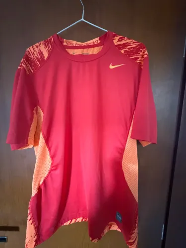 Camiseta nike pro