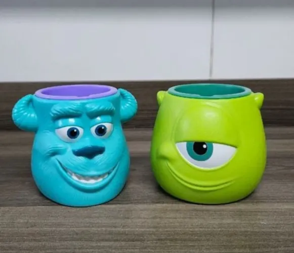 Canecas Monstros SA